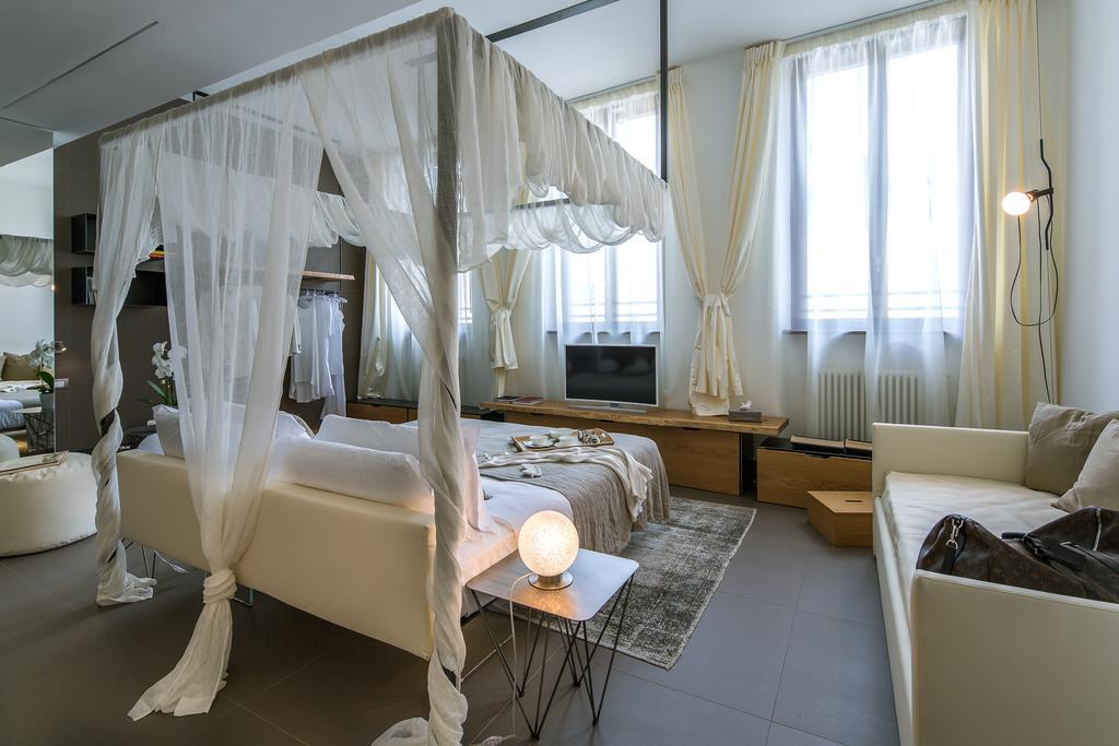 Mercatovecchio Luxury Suites Удине Екстериор снимка